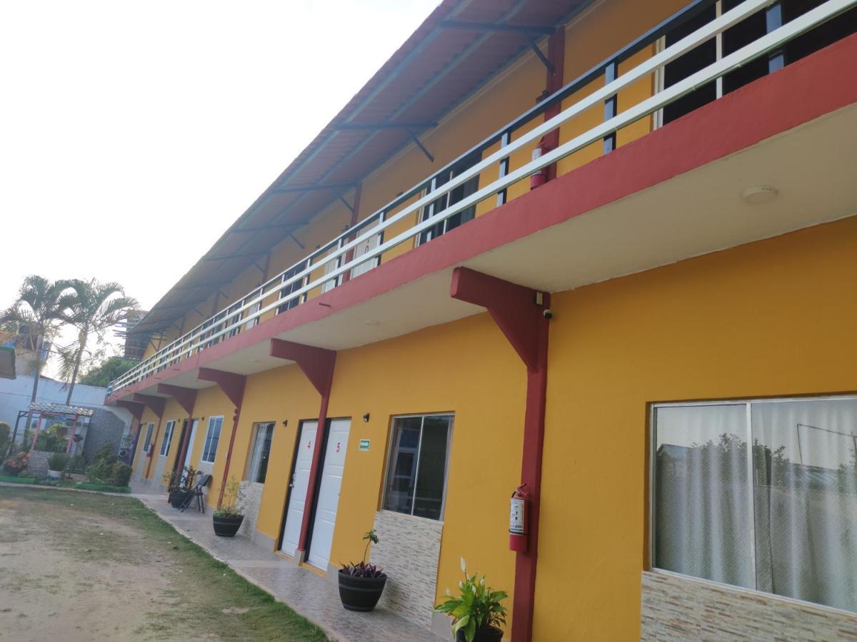 Cosoleacaque Hospedaje Barrancas酒店 外观 照片
